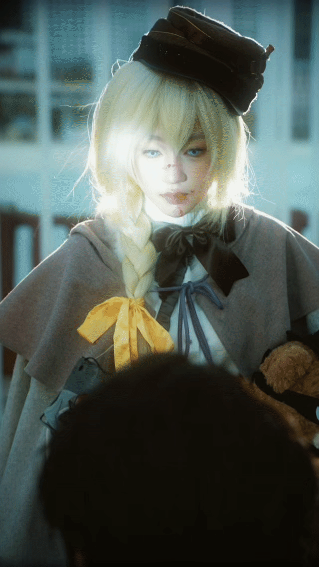 龙族真人版就按这个水平拍 看到林子烨和陈芷琰的雪地相依图，我直接代入零号和雷娜塔