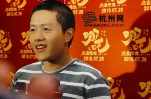 小年儿吃饺子，大年儿吃导演呗！
天将降大任于斯人也，必先苦其心志，劳其筋骨，饿其