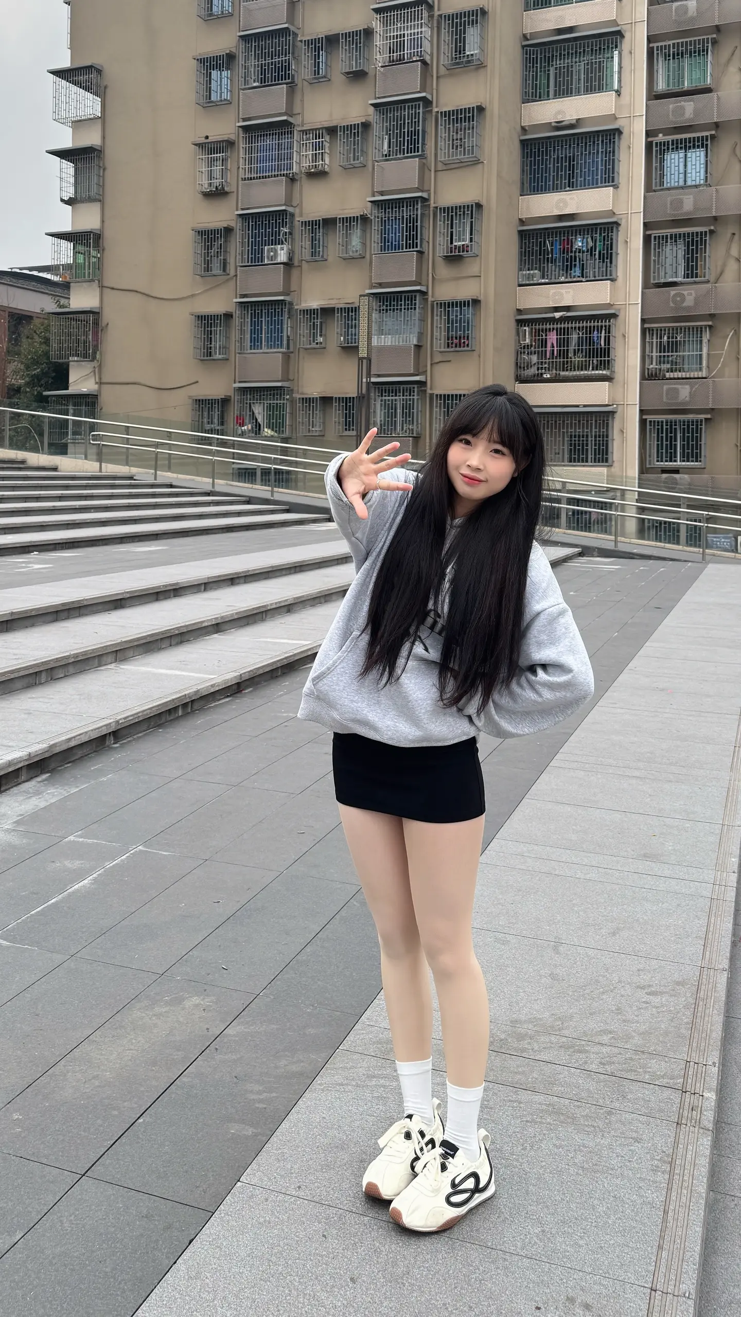 其实我也算是老钱风吧，我老是没钱