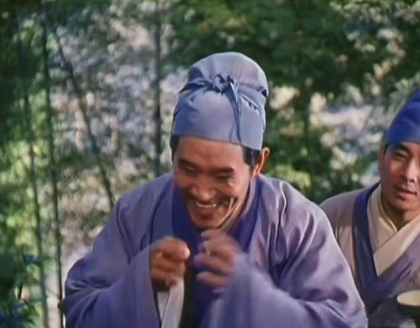 片中裹的幞头 ​​​