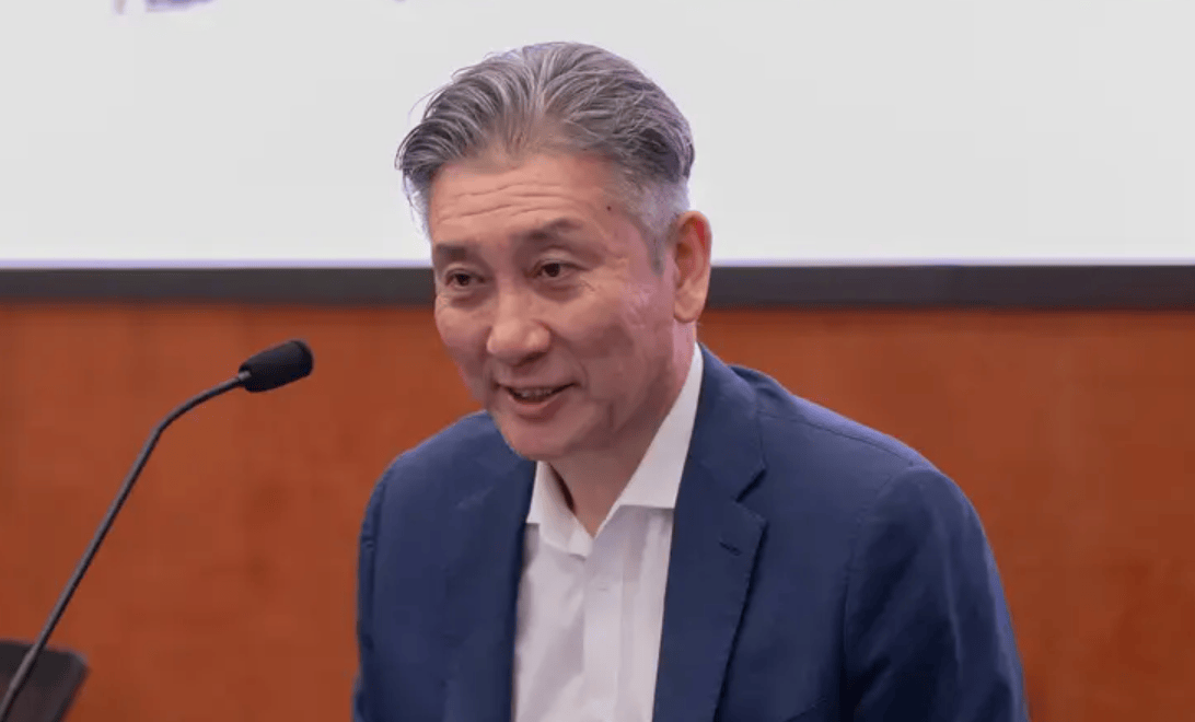 郑永刚：小贺场场30分钟以上，老板也和我说别让小贺受伤了