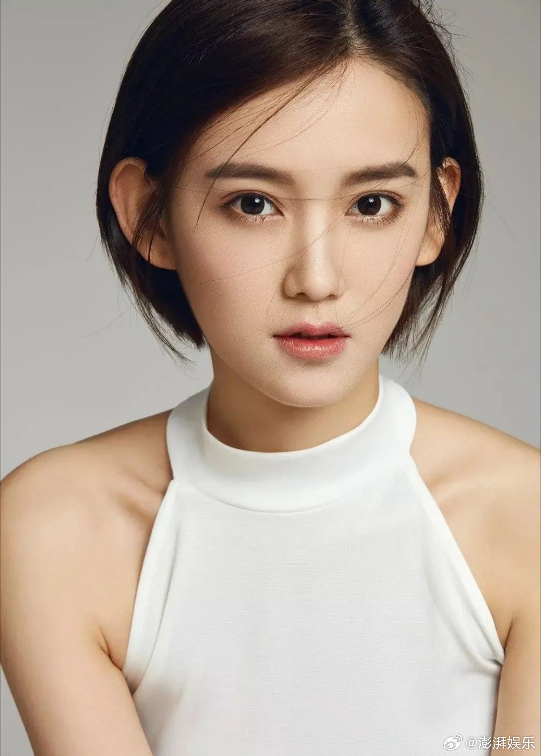 李沐宸因家庭变故至今还在还债在其他艺人谈论自己的家人的时候，李沐宸却在一旁很沉默