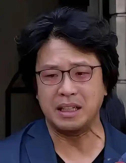 【这次，这个台独分子真被吓得魂飞魄散了】那个曾多次狂言“不怕大陆通缉”的沈伯洋，