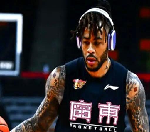 辽宁球迷速看！莫兰德这波发言藏都藏不住的底气啊！

作为在中国呆了七年的“老熟人