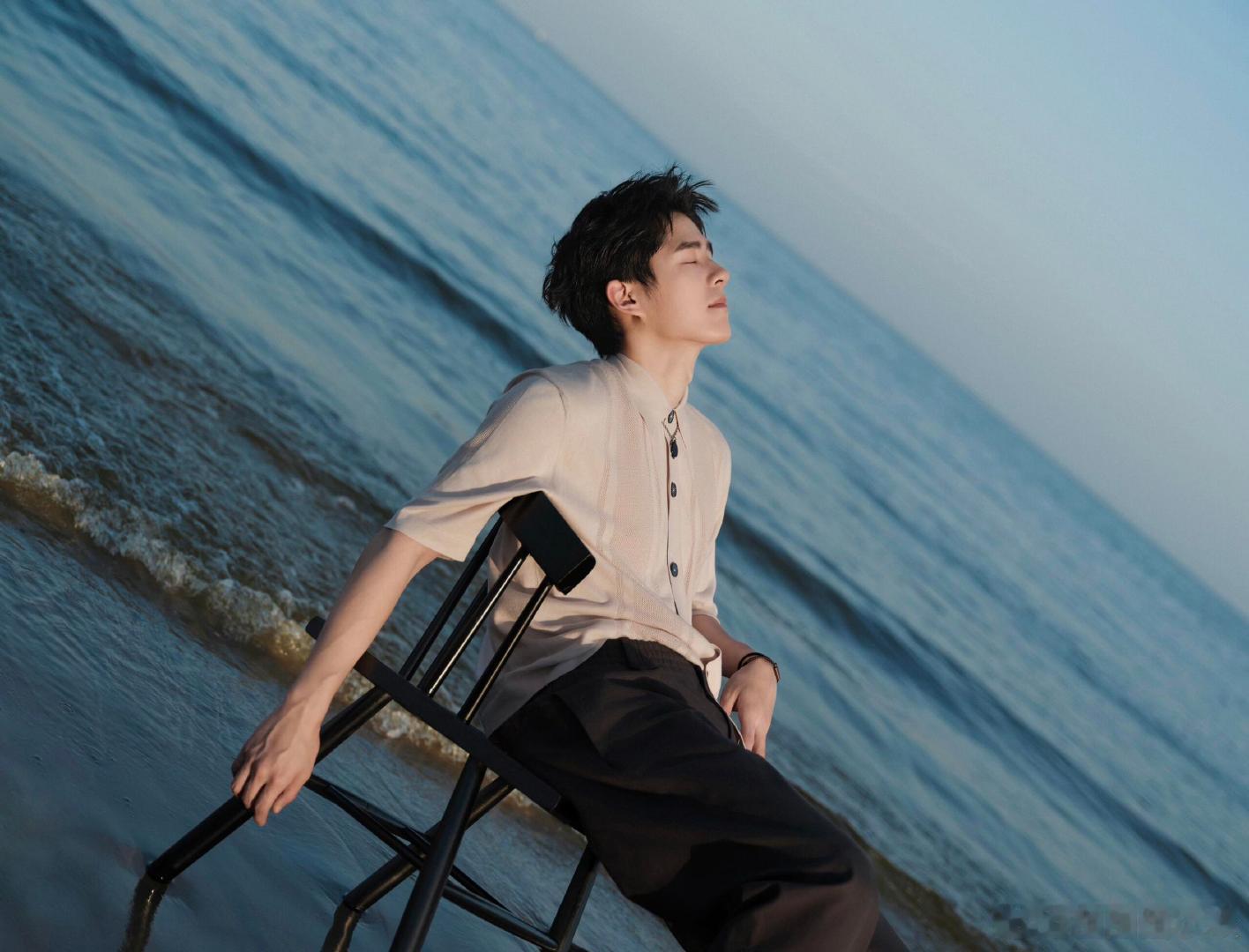 来优酷解锁刘昊然的人生角色看着刘昊然的演技一步步精进，从青涩到成熟，每个阶段都有