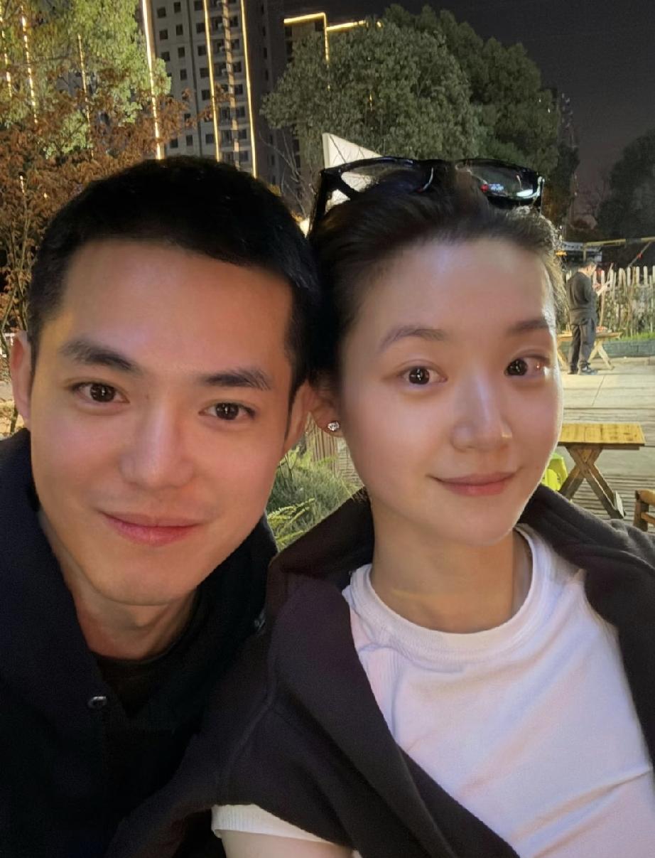 再婚了，嫁给了曾经的初恋。幸运的同时，也很无奈的成为了他一儿一女的后妈！也因为这