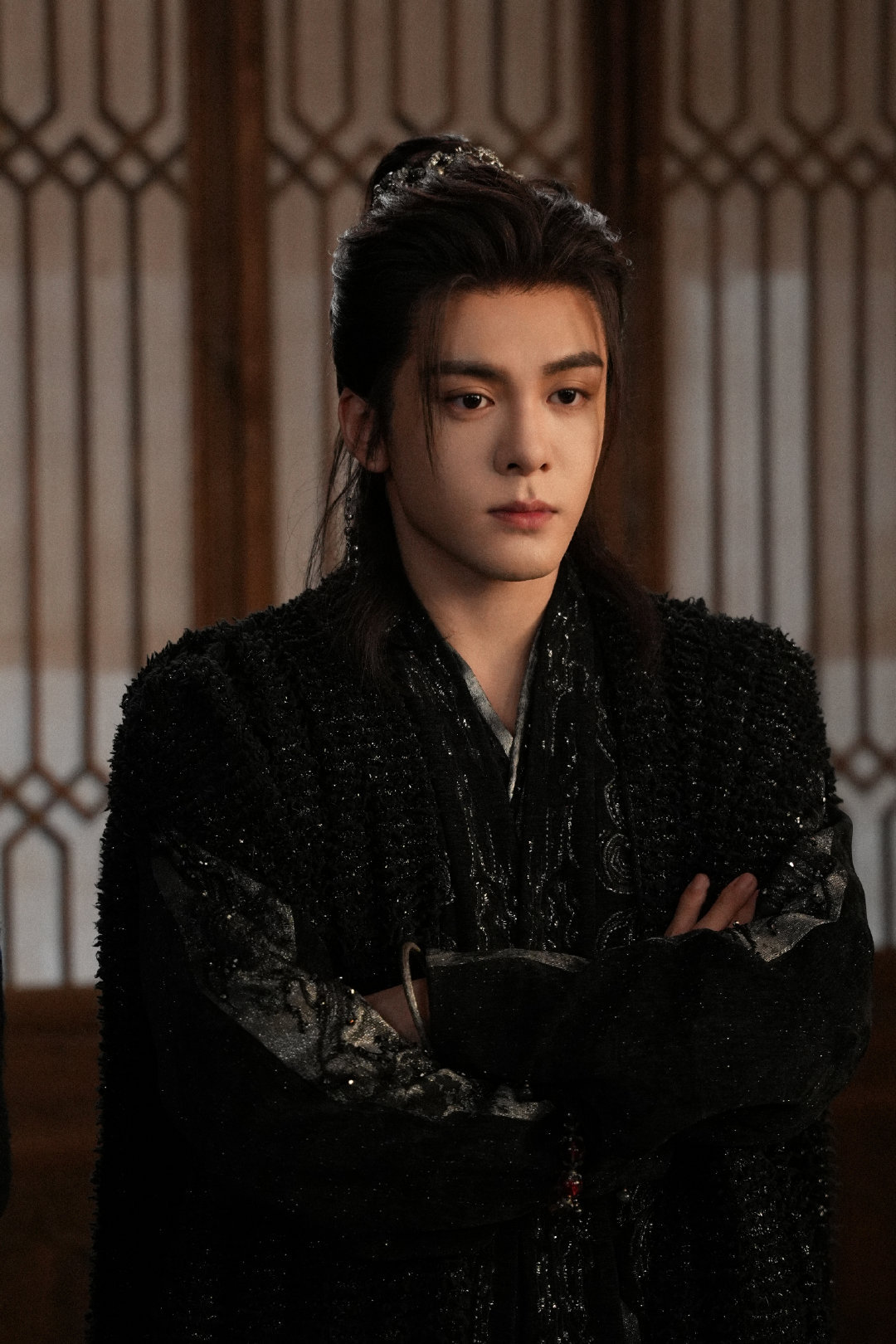 曾舜晞黑化不需要靠眼妆武拾光黑化不靠妆造全靠演技！曾舜晞眼底狠戾与周身气场拉满，