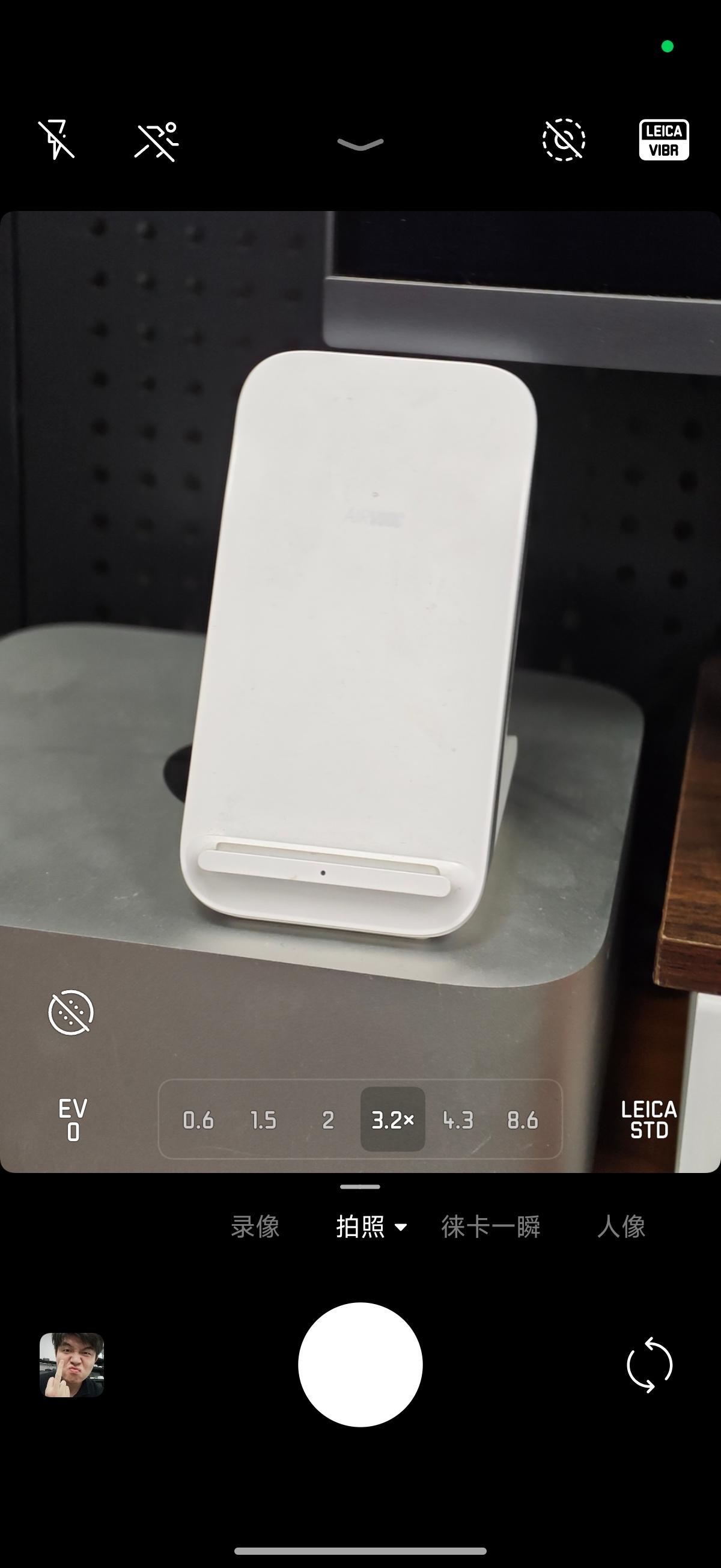 小米相机 ui 能自定义布局以后  我就把它调的尽量简约 有没有和我一样的