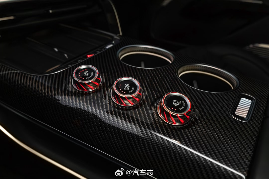 AMG GT SUV全球首发🔥🔥真正意义上AMG独立开发的第一台SUVGT5