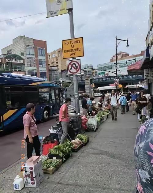 最近“美国斩杀线”的话题火了，搞的很多美国中产看了后，都开始焦虑了，还怪中国网友