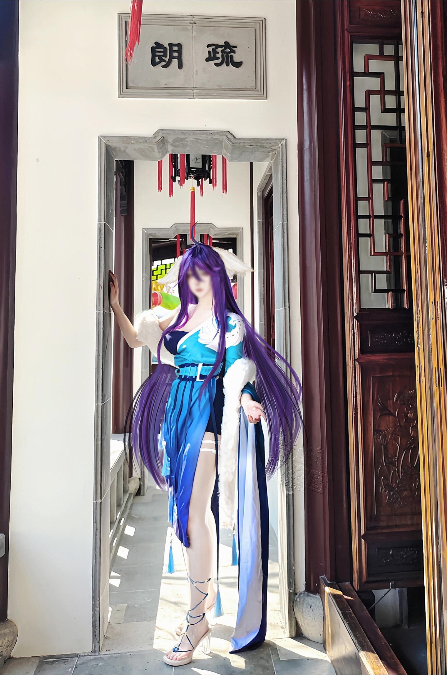 红色，不适合你呀......