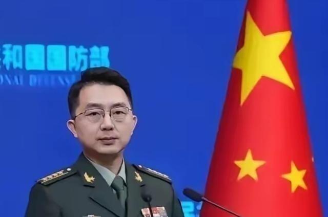 直接摊牌！国防部没有留下任何余地，曾直接把话说透了：谁敢把海马斯火箭炮搬上澎湖和