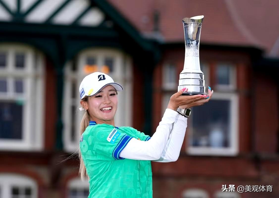 日本的Shiho Kuwaki在周日与Esther Henseleit的戏剧性附