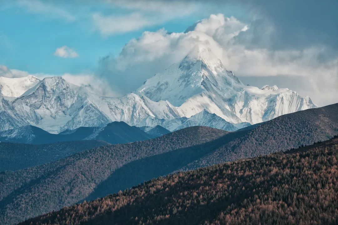 正月里的传统拜山之行