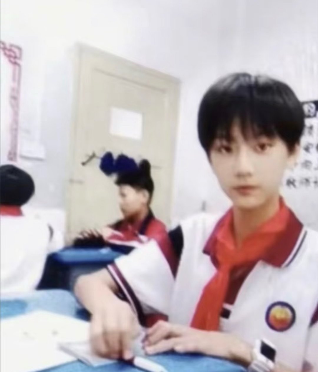 我有一只小学鸡🐥 