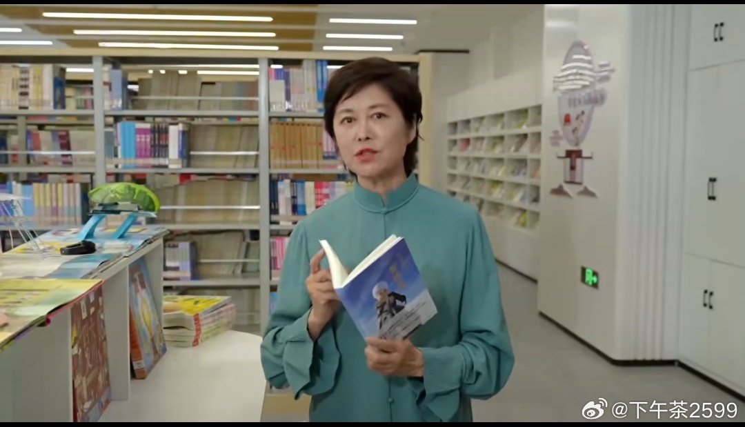 敬一丹急性脑出血离世6月份，中央广播电视总台播音指导敬一丹，在新疆伊犁参加“新阅