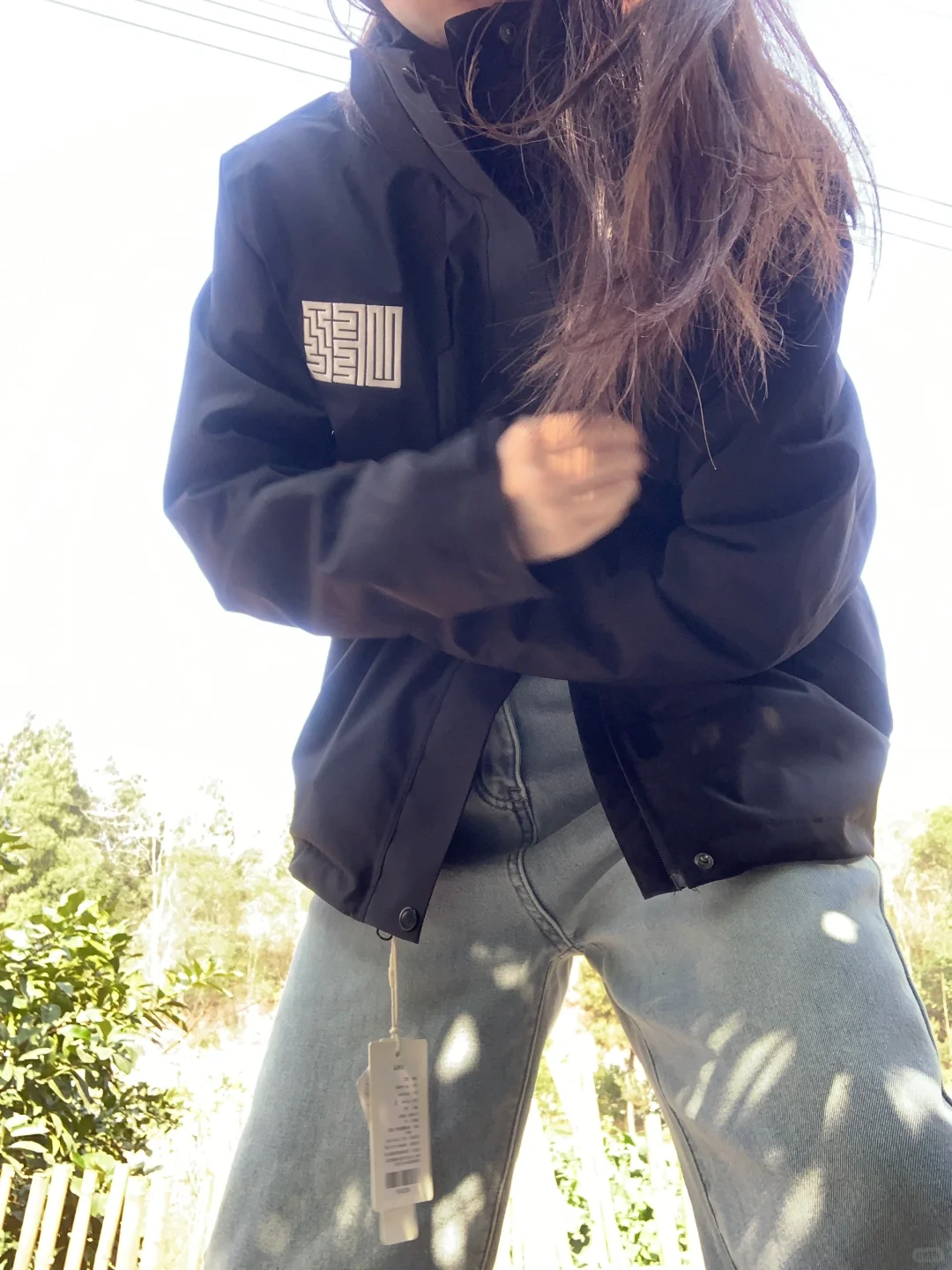 回村穿的冲锋衣好帅！