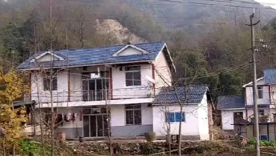 没人住的房屋会坏的更快，这个说法到底有没有科学依据？


建筑物的结构稳定性与环