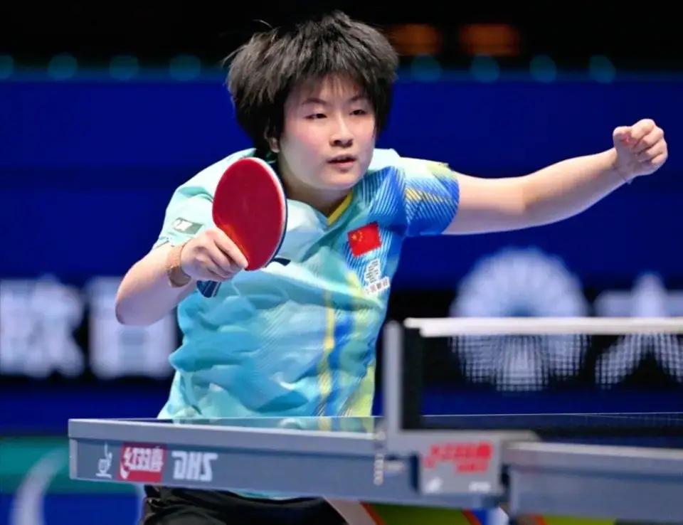 国乒年轻队员覃予萱，能战胜早田希娜小组赛出线，第一场淘汰赛能赢世界高水平德国的队