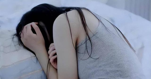 家里有个亲戚，女性，多年前生病，属于疑难杂症那种，治不好，差不多病了十多年，后来