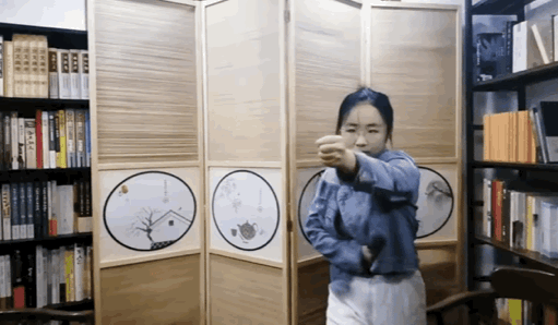 中华武功，唯快不破！