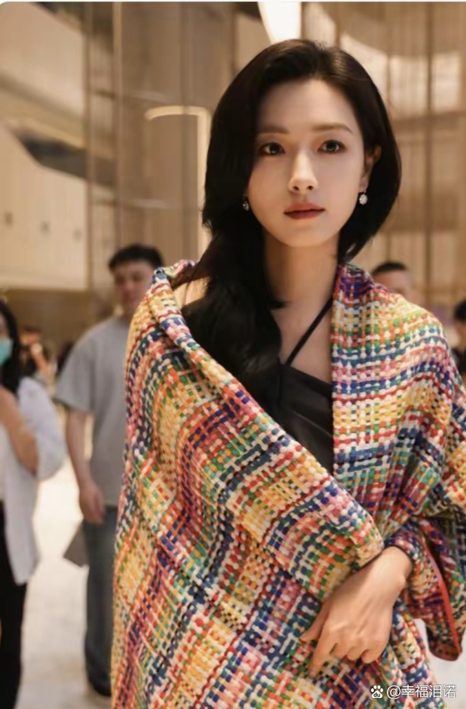 李清照的三个候选人万茜、李沁、陈都灵，谁看上去最像才女？网友认为最好能选一个像央