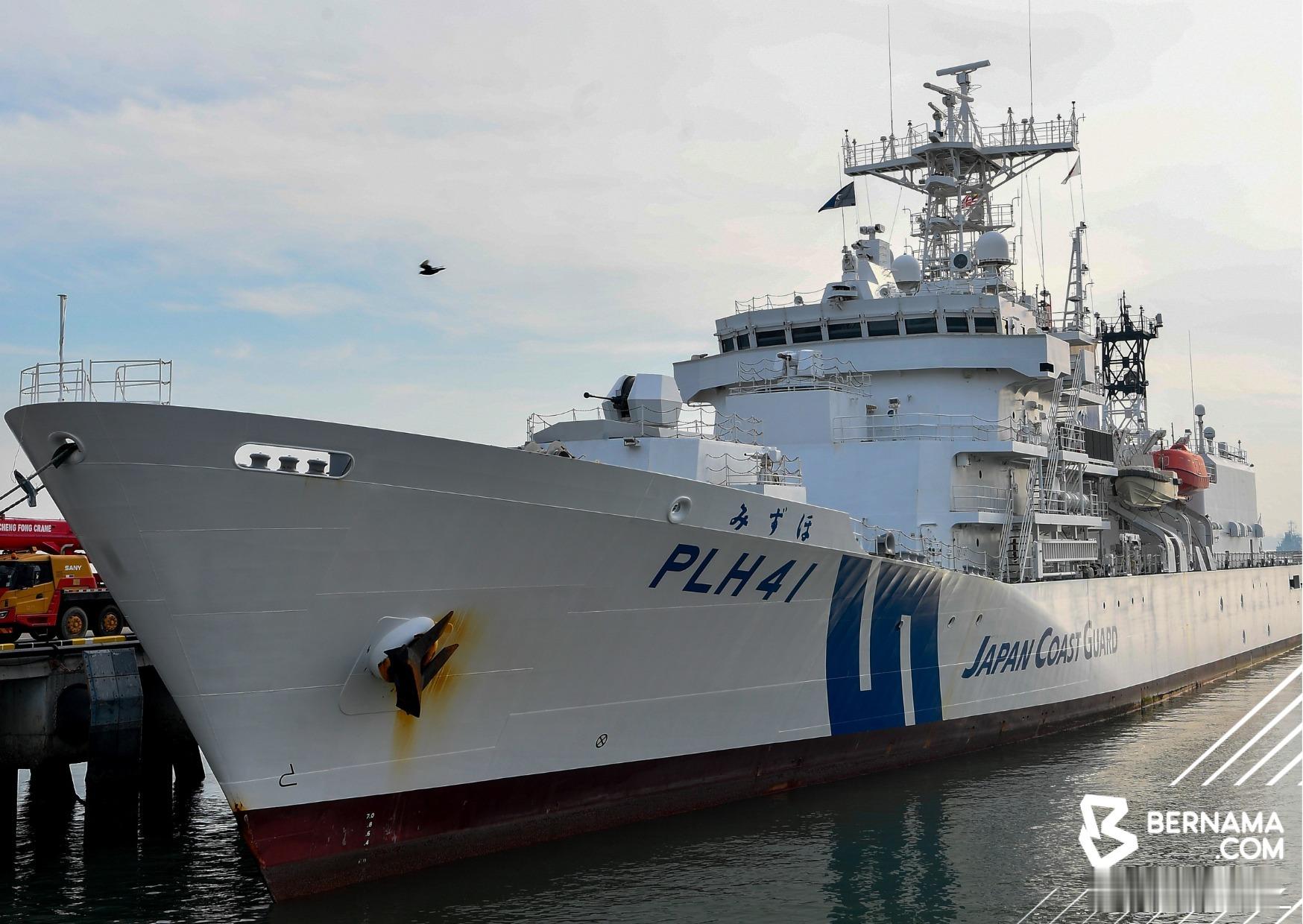 日本海保PLH-41“瑞穗”号巡视船前天到访马来西亚，今天将与马来西亚海事安全局