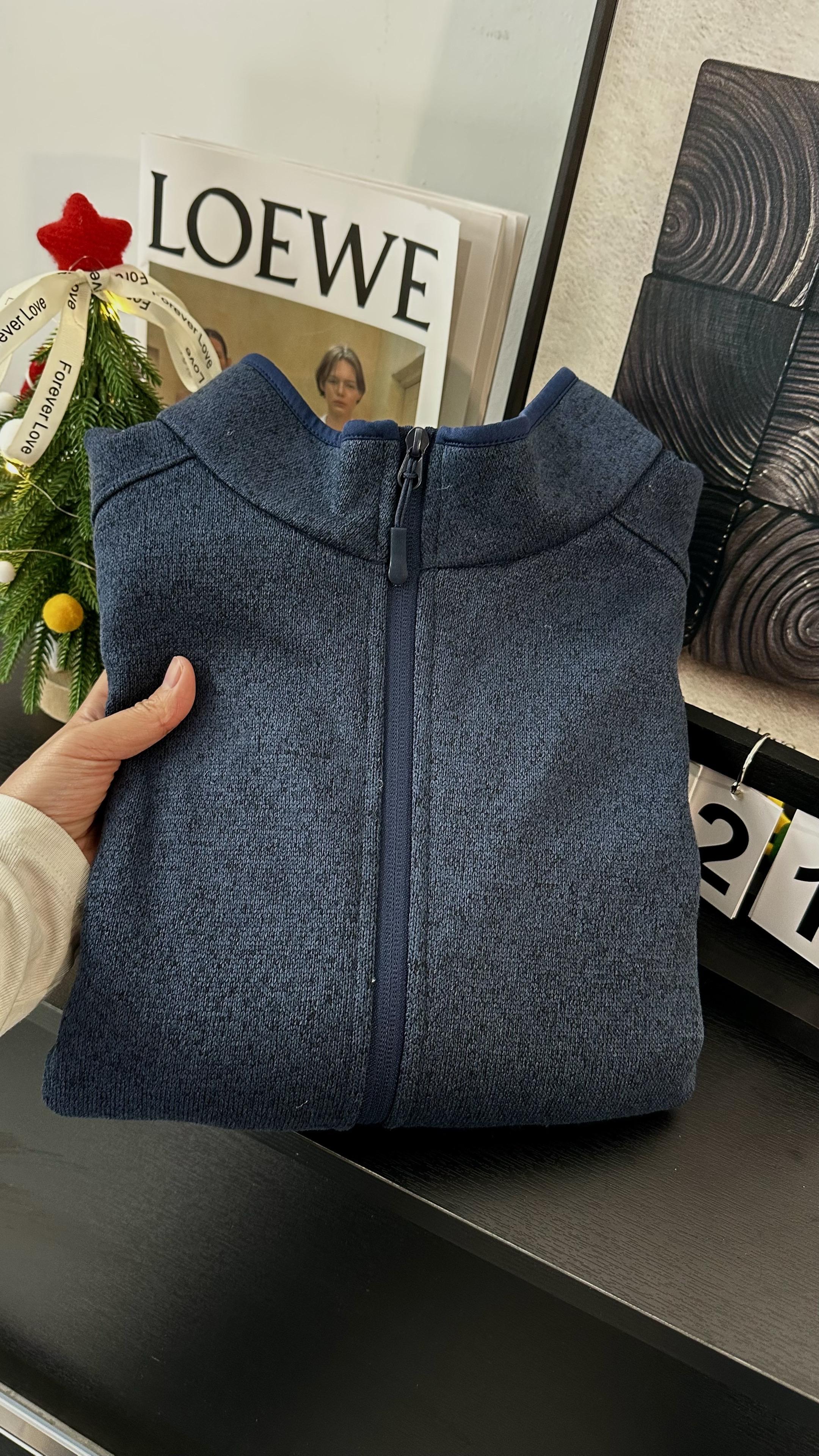 藏青色，给男朋友买的礼物🎁