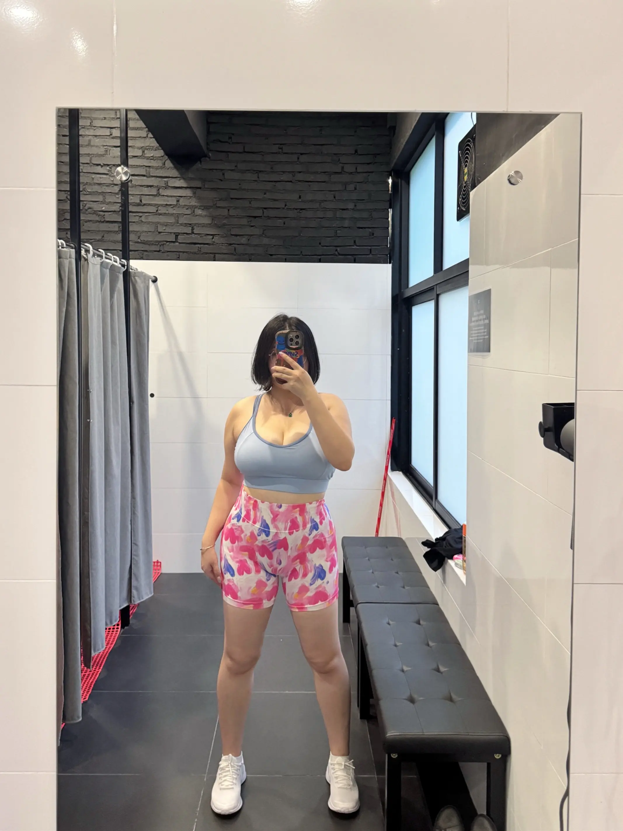 没有训练痕迹…那就记录一下健身房的OOTD