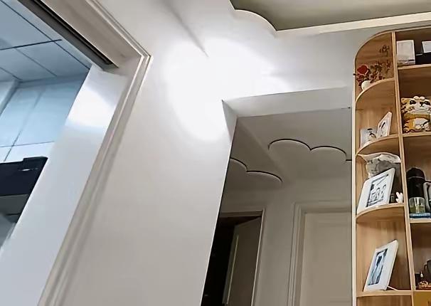 凌晨 3 点，杭州男子把 6 岁女儿独自留家，含泪拨通一个电话：结局让人泪崩！