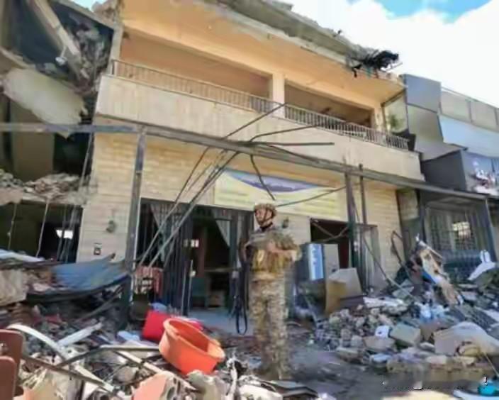 如果战争真停了，伊朗人的怒火，不甘与委屈，谁来安抚？
美以联手强加的战火，硬生生