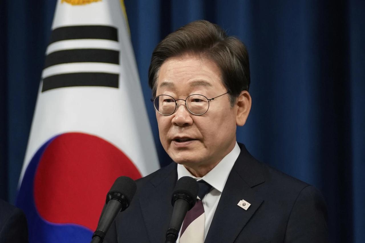 特朗普开口要价4000亿，逼李在明中美二选一，中国造船业成靶心

当地时间7月1