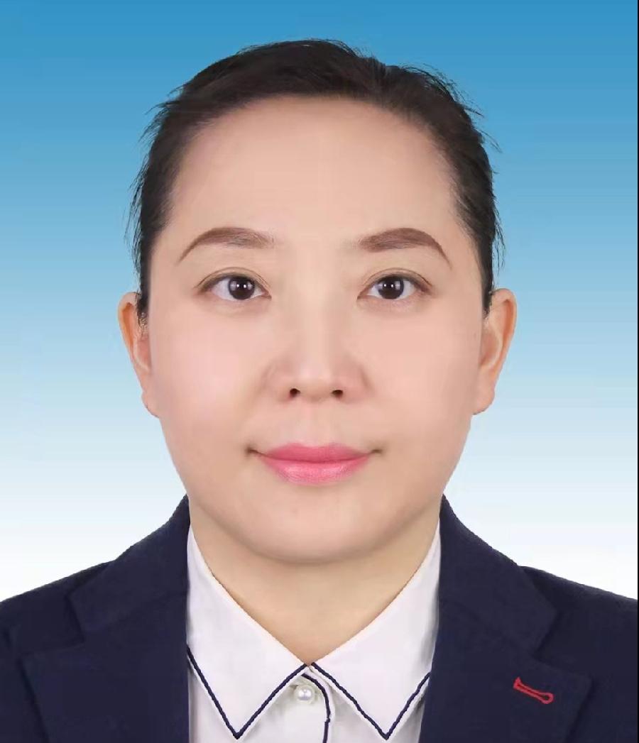 四川50岁女区委书记万春霞突然病逝。
上一次公开露面活动，6月29日全区大会，远