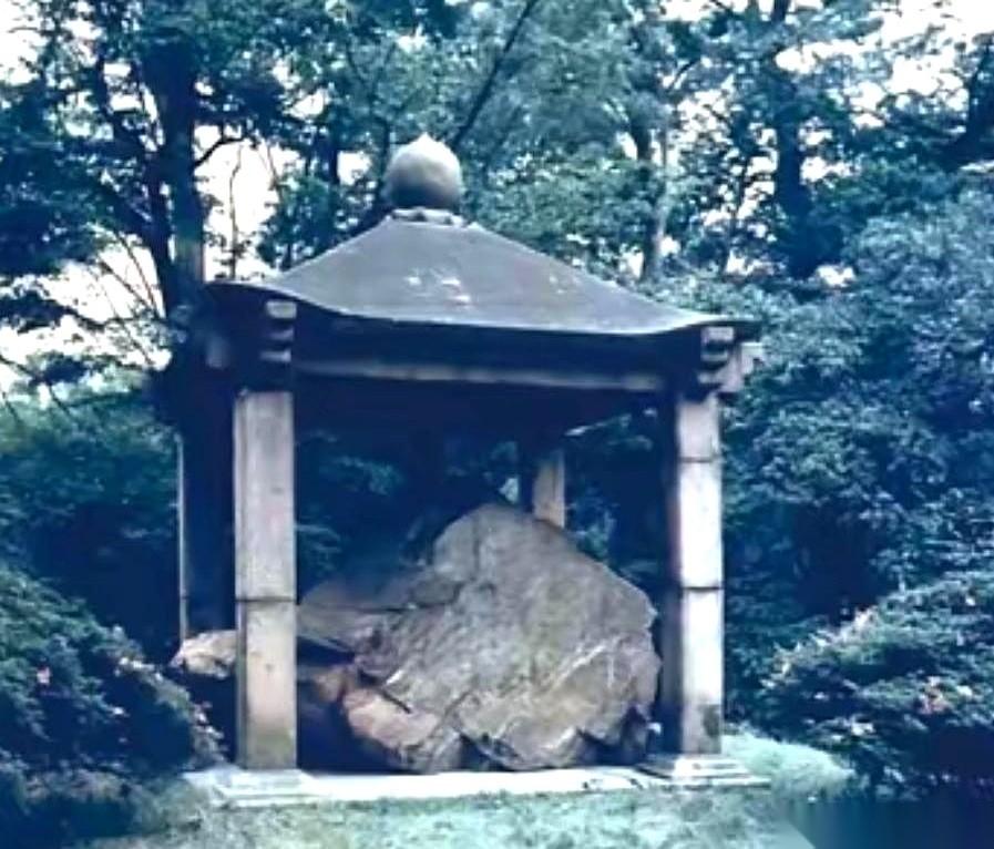 有些事儿，真是想起来就窝火，但窝火之后，又觉得特解气。
一百多年前，日本海军干了