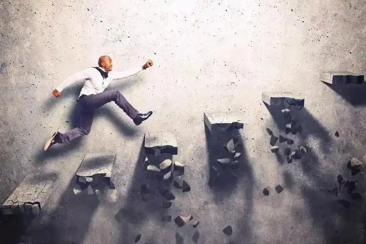 1，要到有金子的地方挖，品类选择时间选择很重要；
2，要考虑挖金子生态游戏的变化