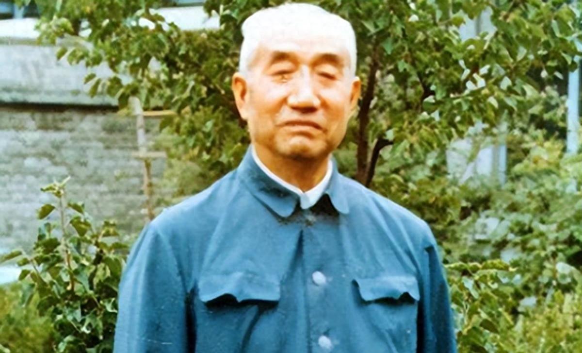 徐向前晚年谈西安事变：若未发生此事件，中央其实有一项极为重要的杀手锏！
1936