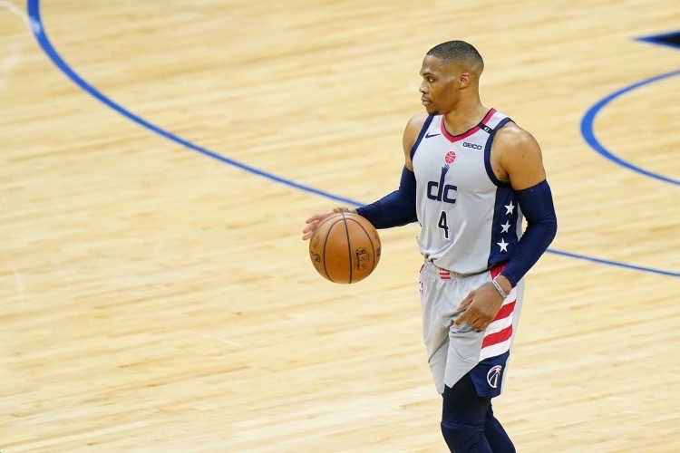 威少奇才NBA退役Stein：奇才曾给威少2年合同，但威少自己选择退役名记Mar