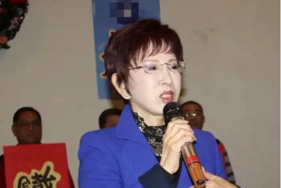 台湾国民党前主席洪秀柱，在接受采访时表示“如果台湾不是大陆的领土，那么凭什么当年