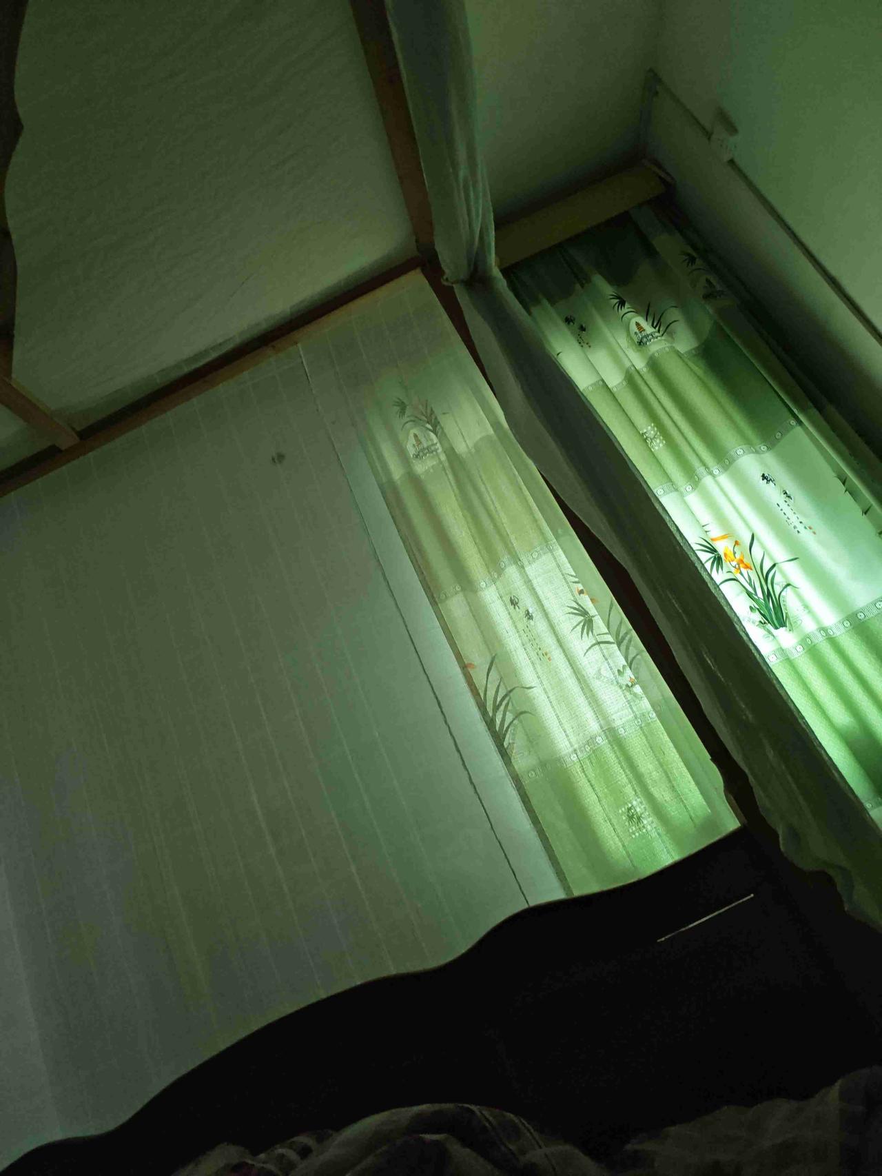 我的今日状态：😁轻松愉快
我这里的天气：☀️晴天