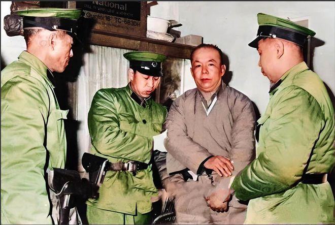 1983年，最后一位国民党的军统特务“北京站站长”被捕了，没想到，公安逮捕他的时