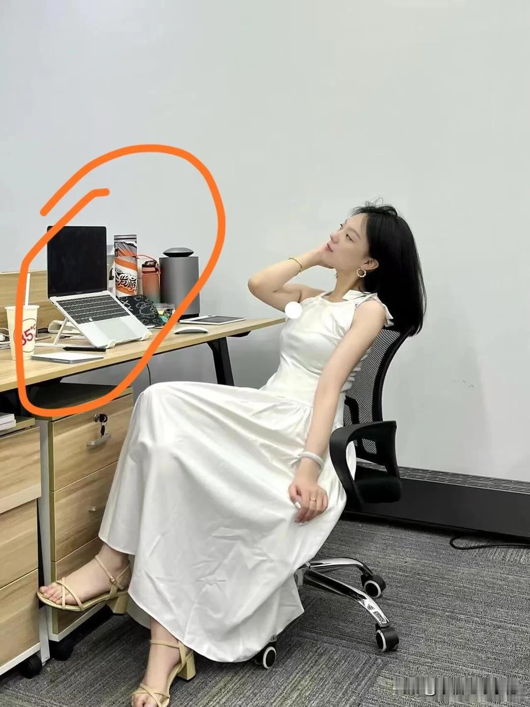 买的电脑是不是太小了