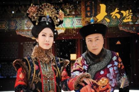 魏忠贤死的时候，全国上下生祠一夜被砸，画像焚毁，百姓口头骂名滚滚，但谁也不会忘记