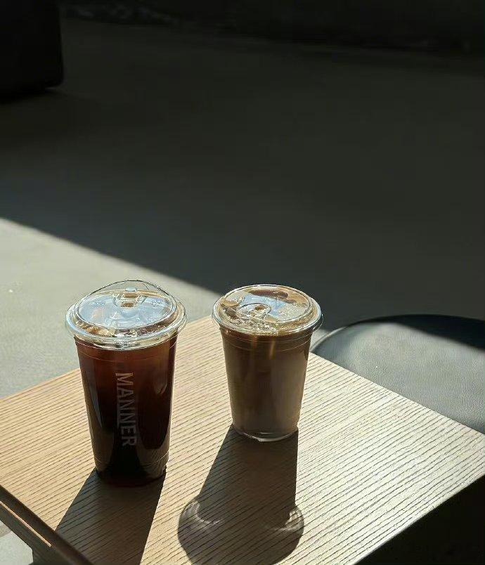 “真正能给你撑腰的，是丰富的知识储备，足够的经济基础，持续的情绪稳定，可控的生活