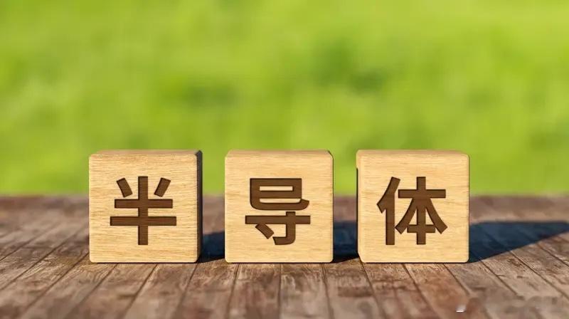 5日线上不看空今日收出中阴线，但依旧守住5日线支撑。明天很大概率低开在5日线下方