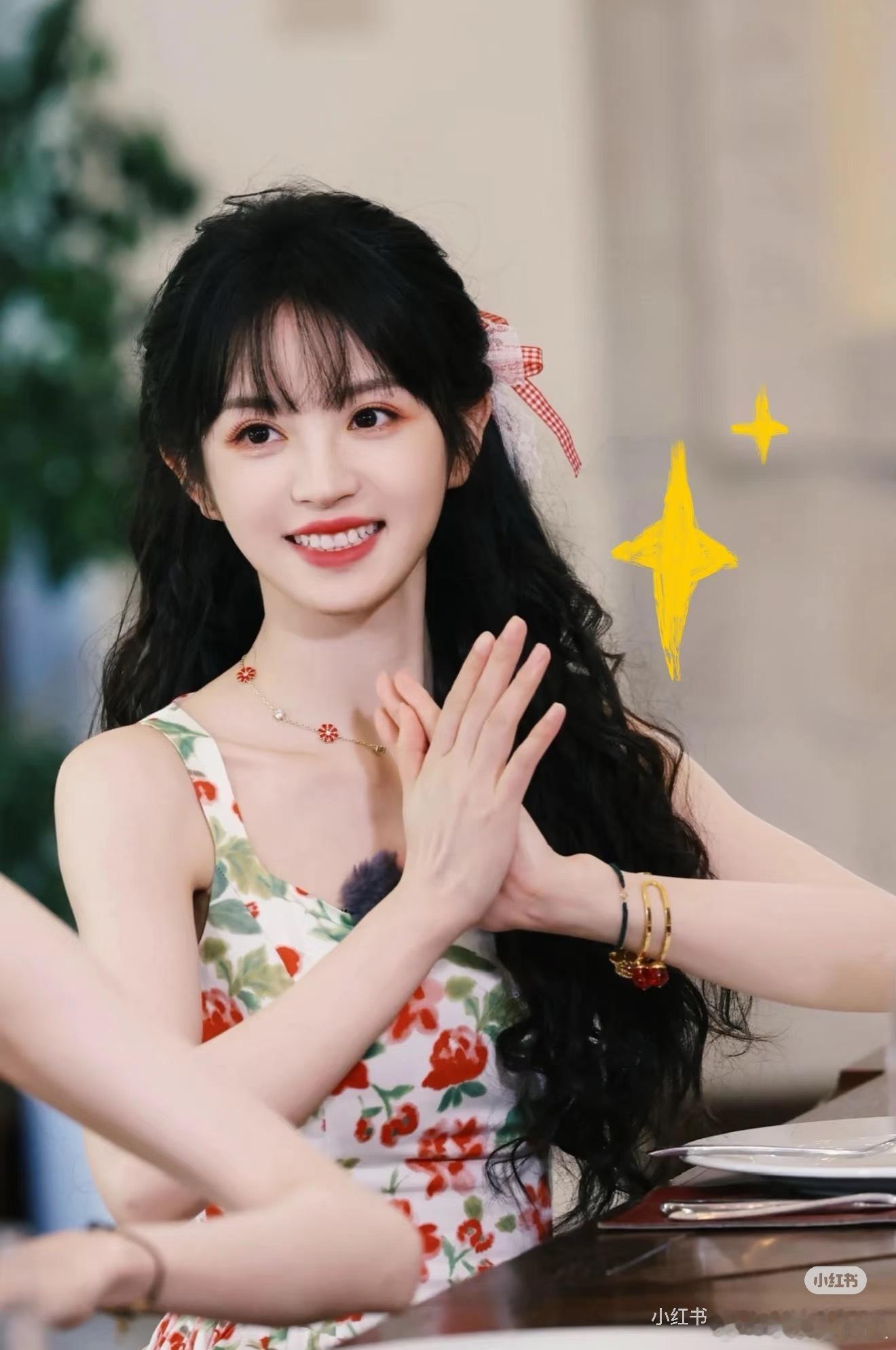 田曦薇 恶女田曦薇长得非常有辨识度，丁丑 庚戌 己丑，全靠庚金伤官泄秀所以长得这