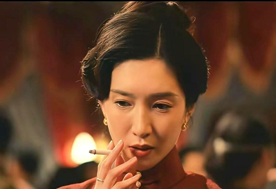 表面上派去送死，背地里全是飞醋。看懂了《醒来》里苏门折磨苏堤的手段，才发现这根本