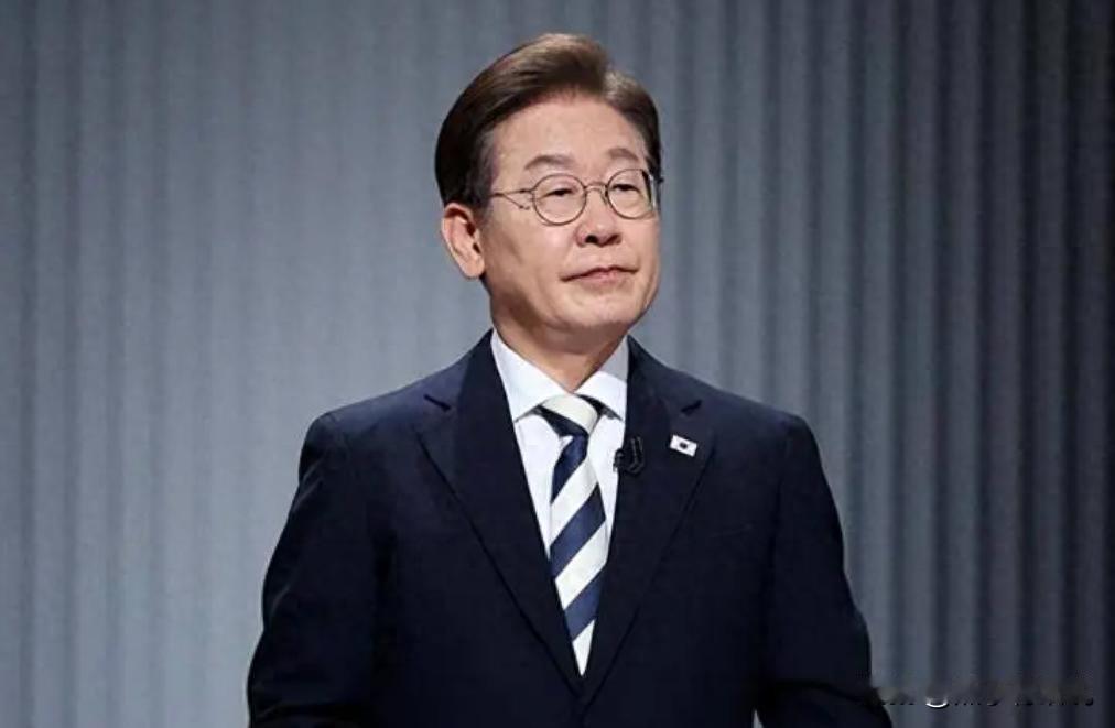 李在明访华在即，美军突然撤走部队，73年来头一回。
特朗普这回真动手了。就在韩国