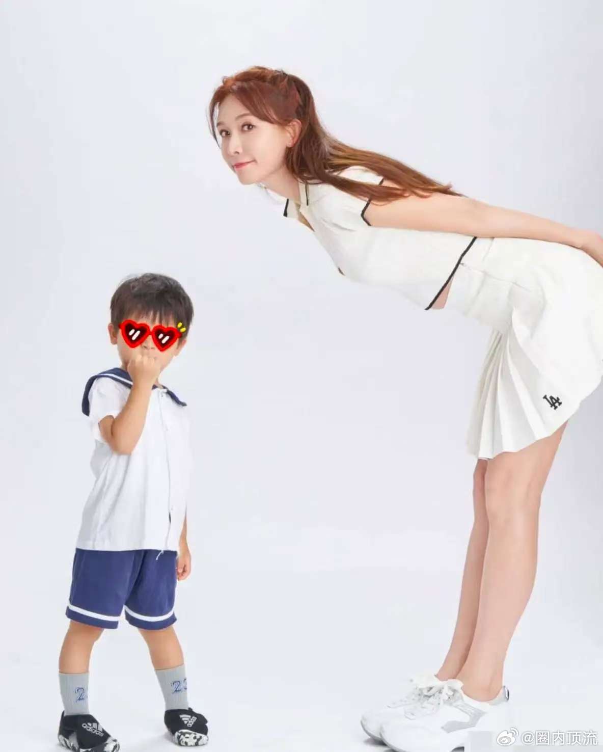 林志玲回应少女感林志玲温柔回应少女感热议，坦言长期坚持运动，用自律与坚持维持好状