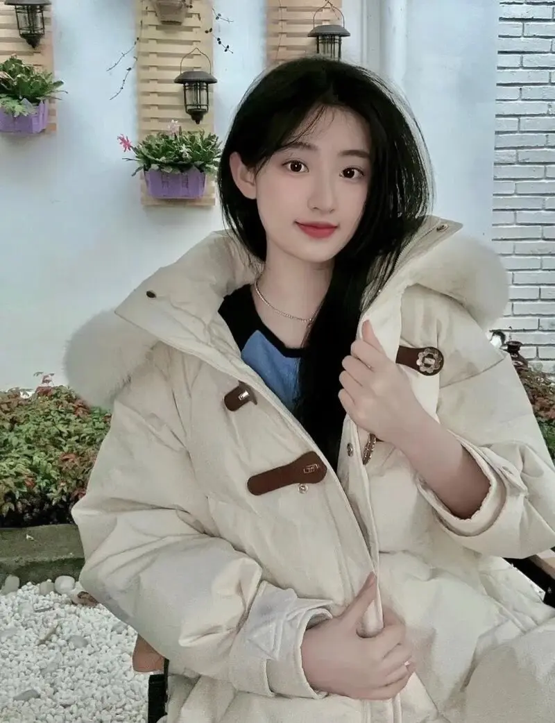 杨雨潼 | 这也太美了吧，腿好长好直！