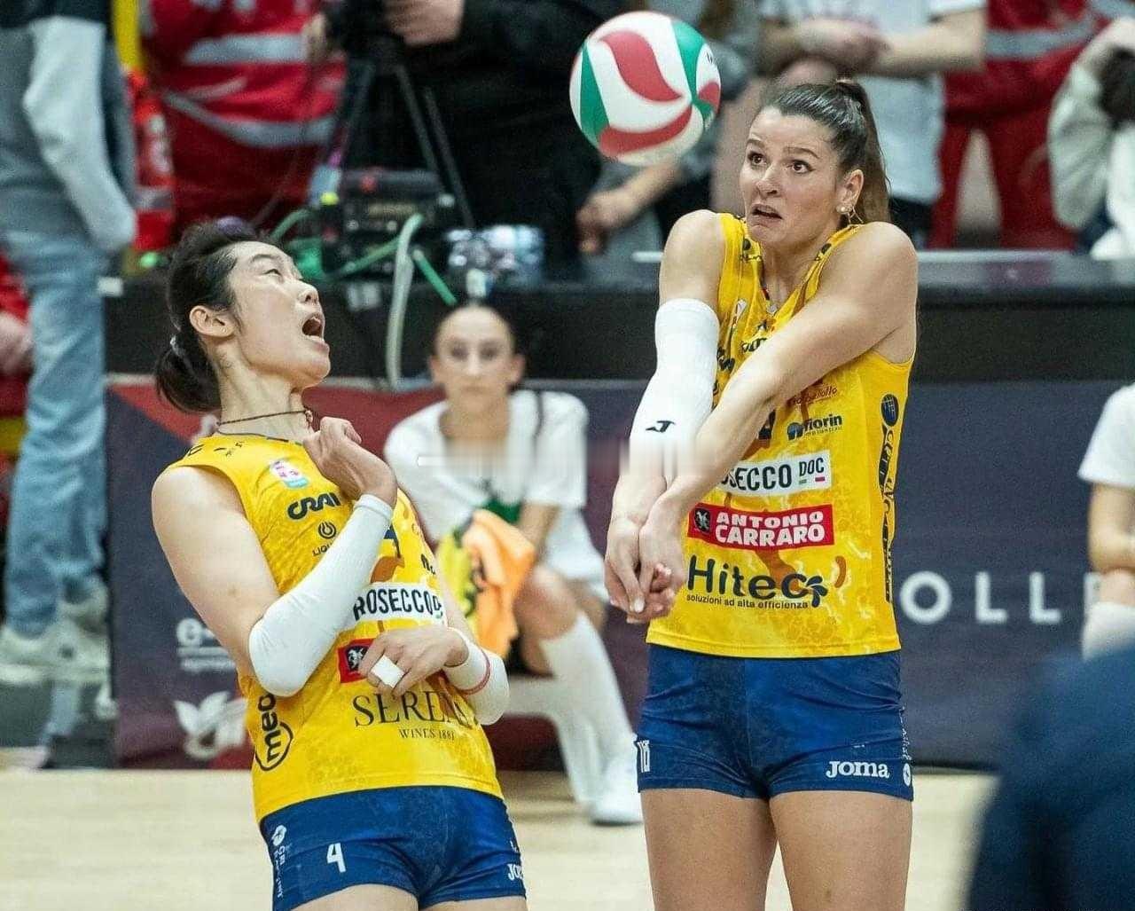 赛季报销！朱婷迎来挑战，主力副攻严重受伤，球队三连冠阻力大中国女排 本赛季朱婷所